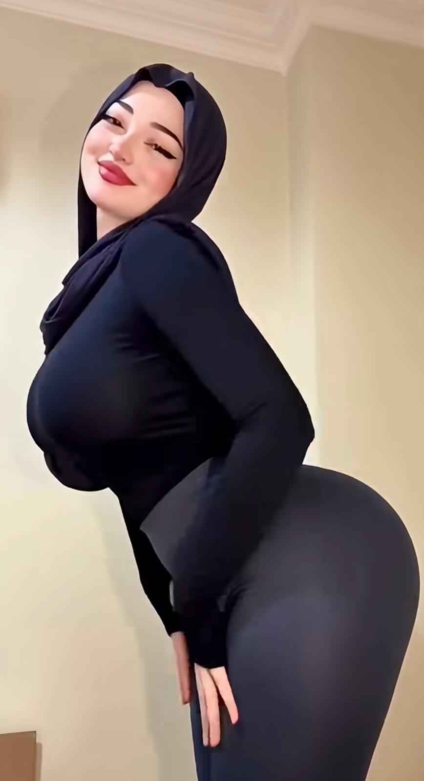 Merve Üniversiteli model